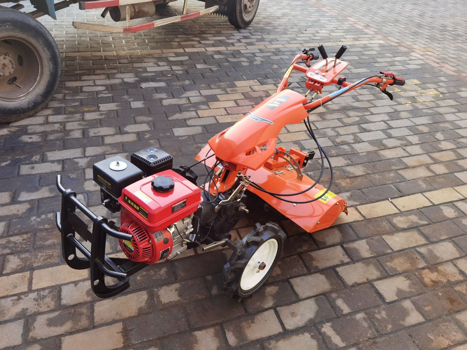 【定制】旋耕機 四驅旋耕機 多功能四驅手扶旋耕機