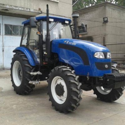 華夏1204輪式拖拉機