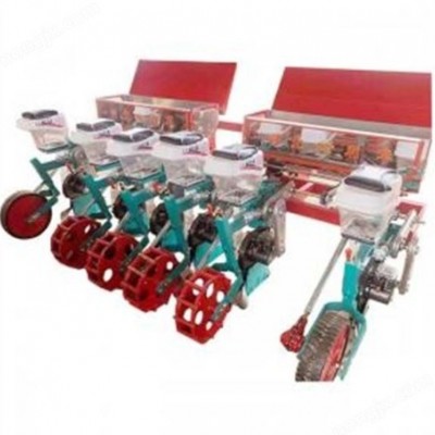 帶狀大豆玉米復(fù)合播種機(jī)