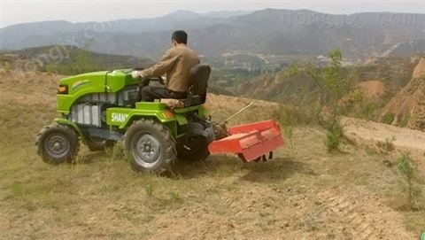 微型電動(dòng)拖拉機(jī)