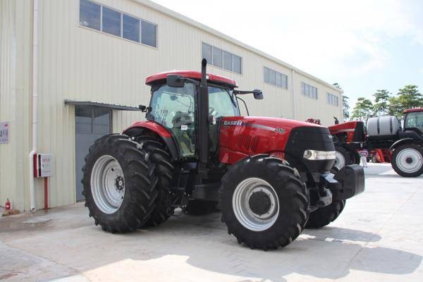 凱斯紐荷蘭Puma210輪式拖拉機(jī)