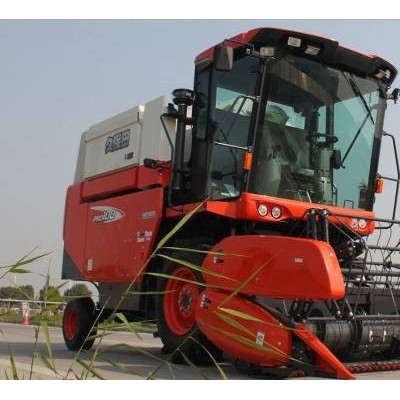 久保田PRO100小麥聯(lián)合收割機